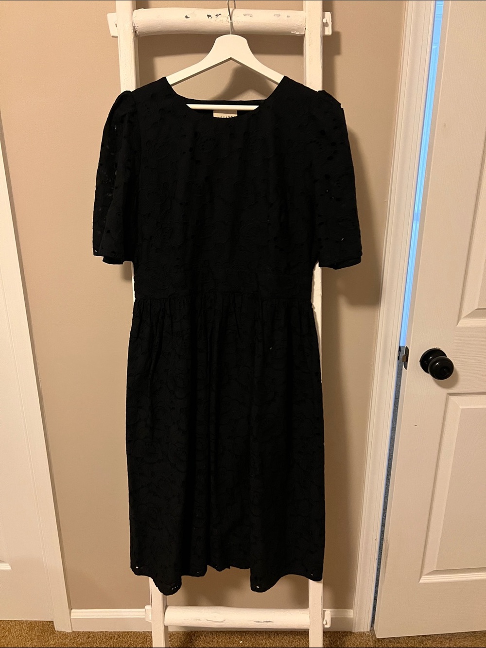 Sezane Timea Dress Noir. - Size 42